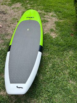 10’6” SUP stand-up paddleboard with paddle and travel bag