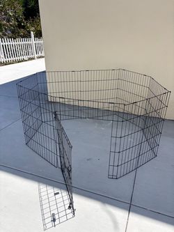 Pet exercise pen