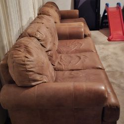 Leather Sofas 