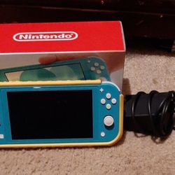 Nintendo Switch Lite Almost New
