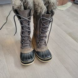 Sorel Waterbroof Boots Women's Size 5