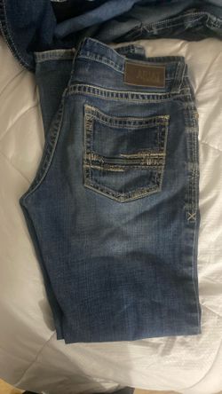 $30 Ariat Jeans Low Rise M4 Boot