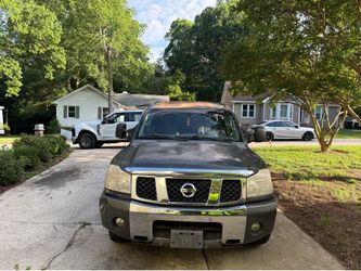 2006 Nissan titan  155k miles