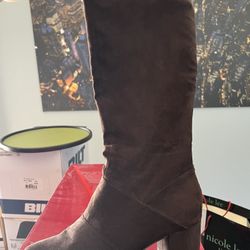 Boot Brown Medium Heels 