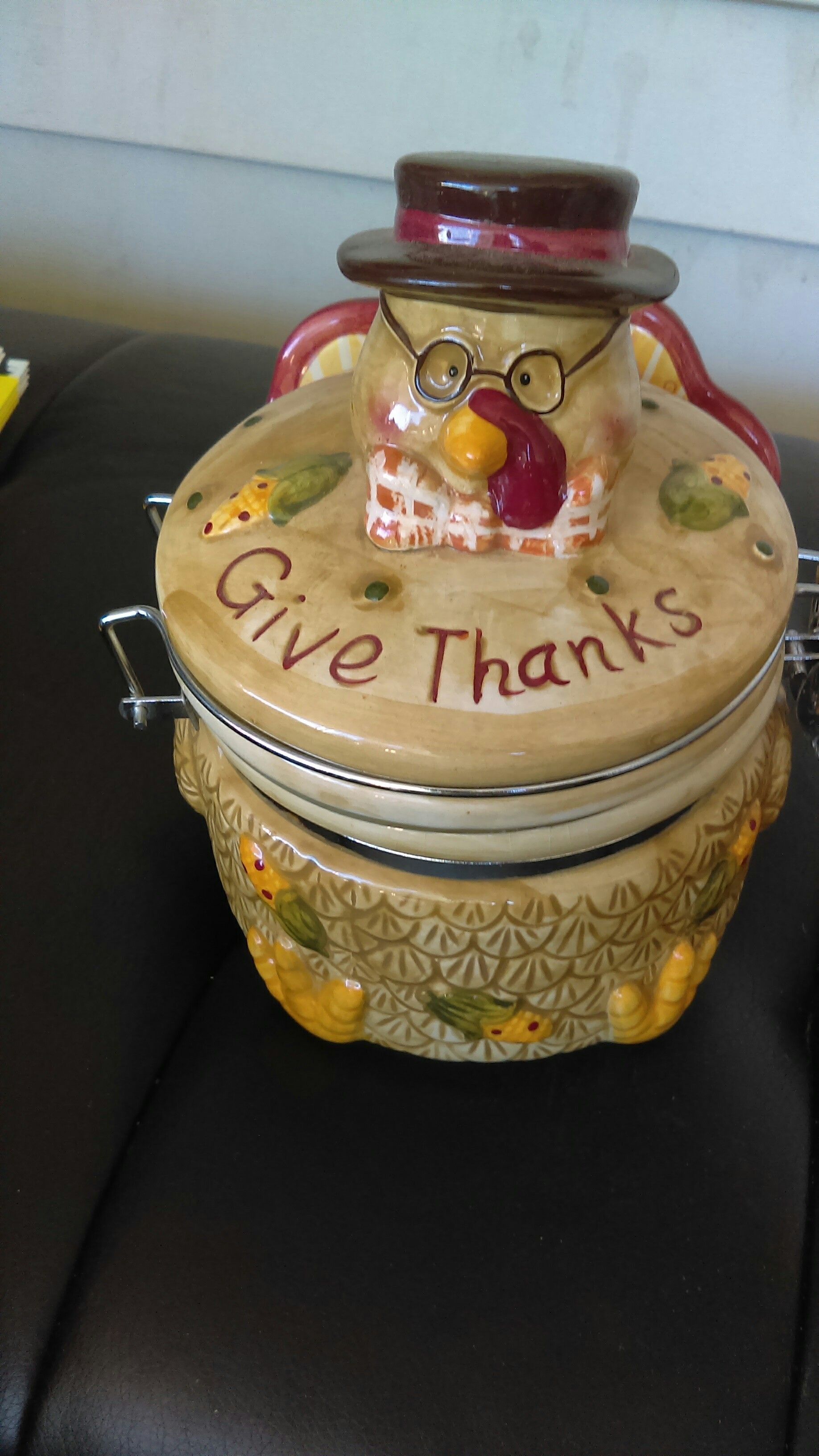 Give thanks turkey cookie jar - storage container