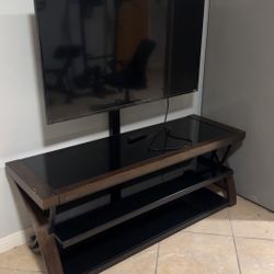 Tv Stand with Tv