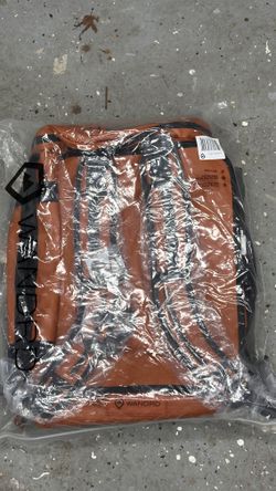 WANDRD CARRYALL Duffel (Sedona Orange, 40L) Brand New