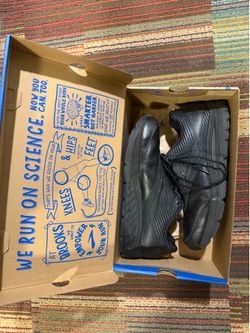 Brooks size 13
