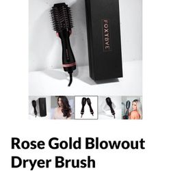 Rose gold Blowout Dryer Brush