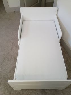 Delta childrens toddler bed