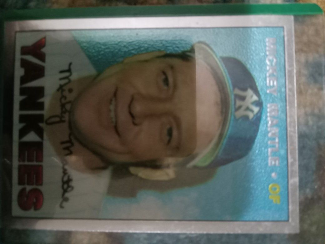 Mickey Mantle Baseball Card  