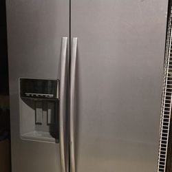 Whirlpool  Fridge 