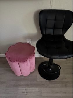 Pink and black chair!