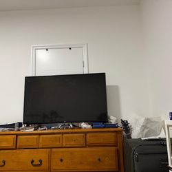 LG 49” Smart TV – 49LK5700PUA