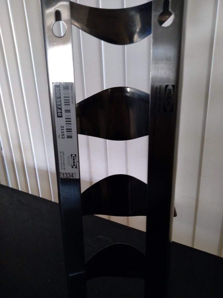 2 Wall Mount Wine Bottle Holders 4 Bottles Each .