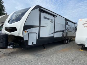 2019 Minnie Travel Trailer