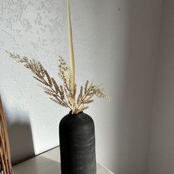 Black Ceramic Vase 