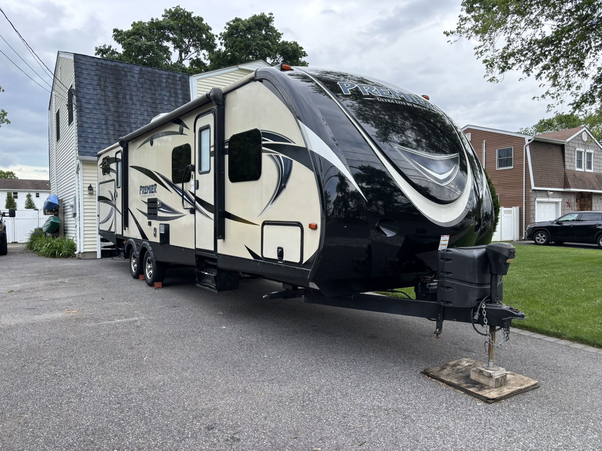 2016 Keystone Bullet Premier Ultra Light