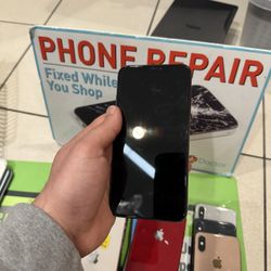 I phone 11 promax unlocked 64GB