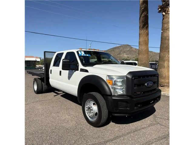 2013 Ford F550 Super Duty Crew Cab & Chassis