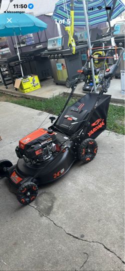 YARDMAX YG4761 24-in Gas Self-Propelled Lawn Mower