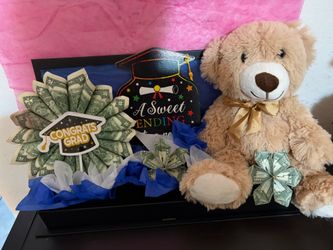 willbe selling graduation arrengements in case youre in terested we are located in lathrop an ther are ready now (contact info removed) cel