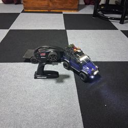 Traxxas rc mini crawler with trailer and light bars