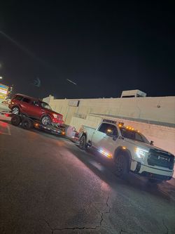 24/7 Tow Grúa