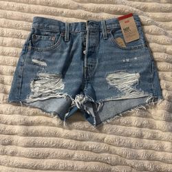 Brand New Levi Jean Shorts 
