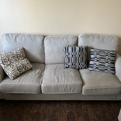 White Sofa 
