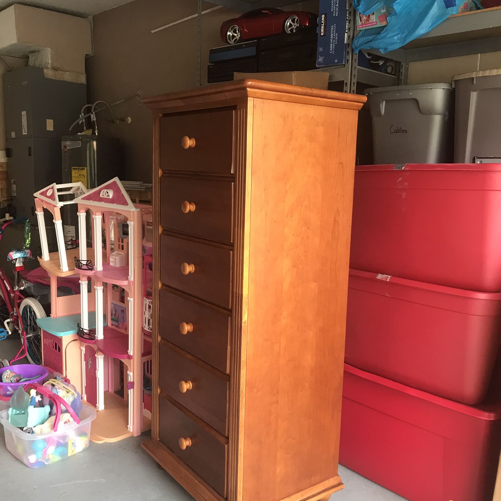 Dresser