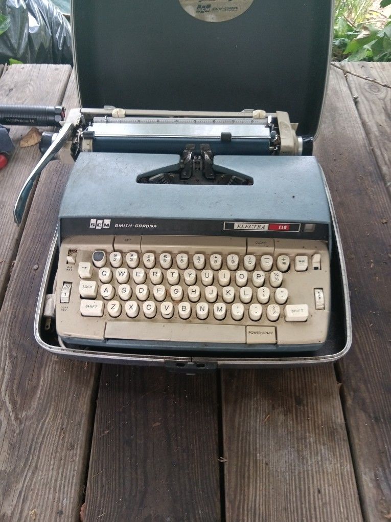 Vintage Typewriter