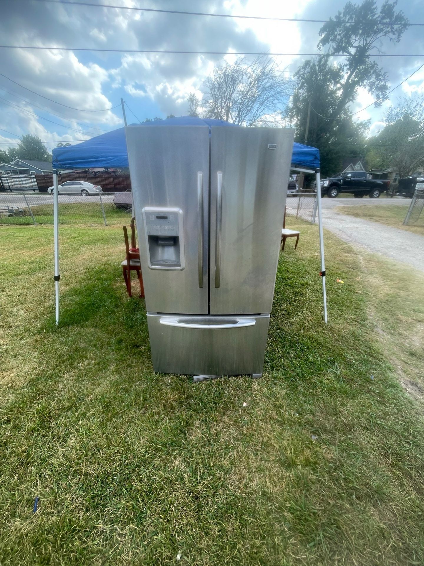 Maytag 25 cu Ft French Door Refrigerator