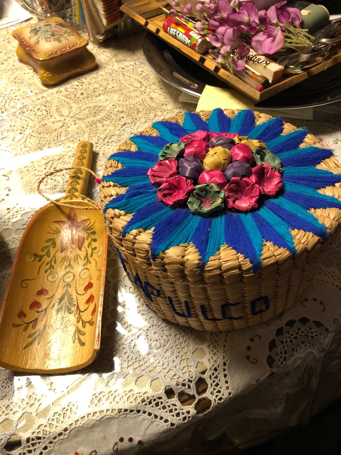 Straw basket 8” round hand made with decorative 7” and 10@ tall hand painted byRosli scoop.