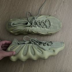 Yeezy Reisin 450 m 11