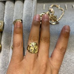 10k Gold Ring For Only $135