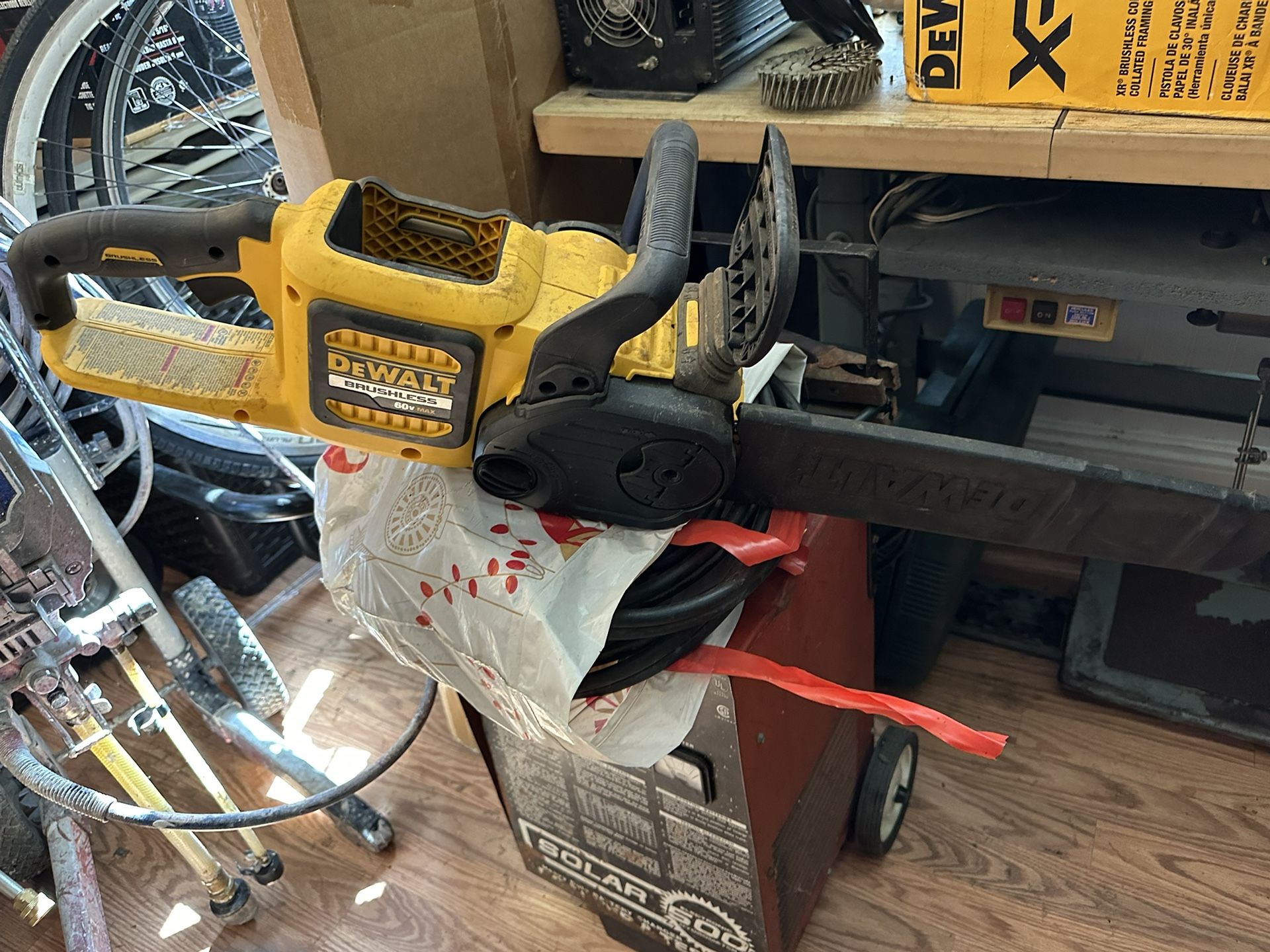DeWalt Chainsaw 