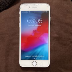 iPhone 6 (64GB) Comes With OtterBox Case