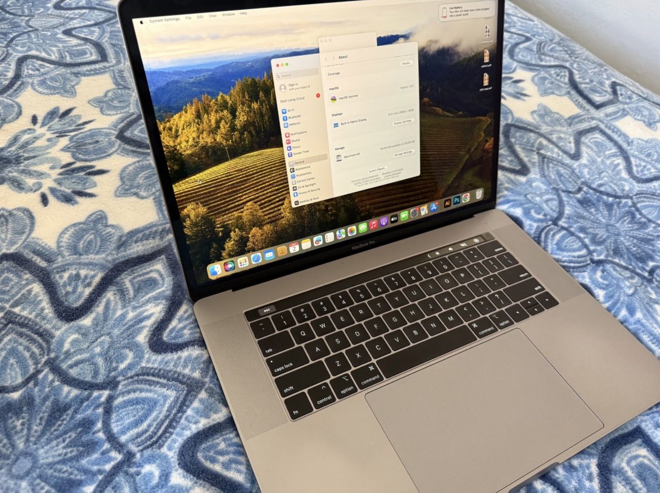 macbook Pro 16 Inch, 2019, 1 Tb.