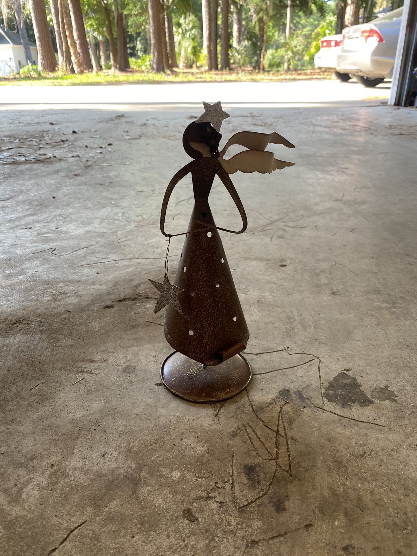 Metal Angel with glittery star
