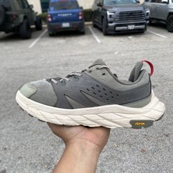 Hoka Shoes size 9.5 