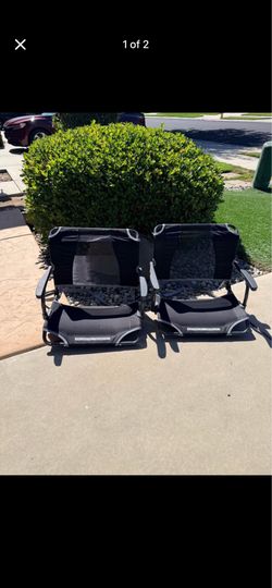 2 GCI outdoor portable stadium chairs