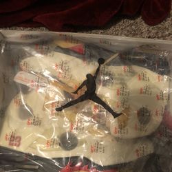 Jordan 5s Off White "Sail"