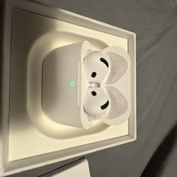 Used (brand New AirPod Gen4s)