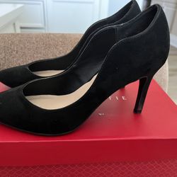 Kelly & Katie Black Heels 