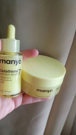 Combo Manyo - Esencia Iluminadora y Parches Reparadores para un cuidado facial completo".