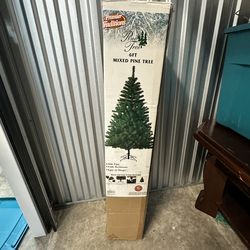Christmas Tree FREE GRATIS