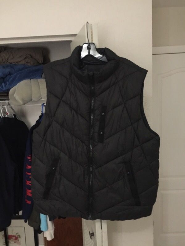 GAP sweater vest