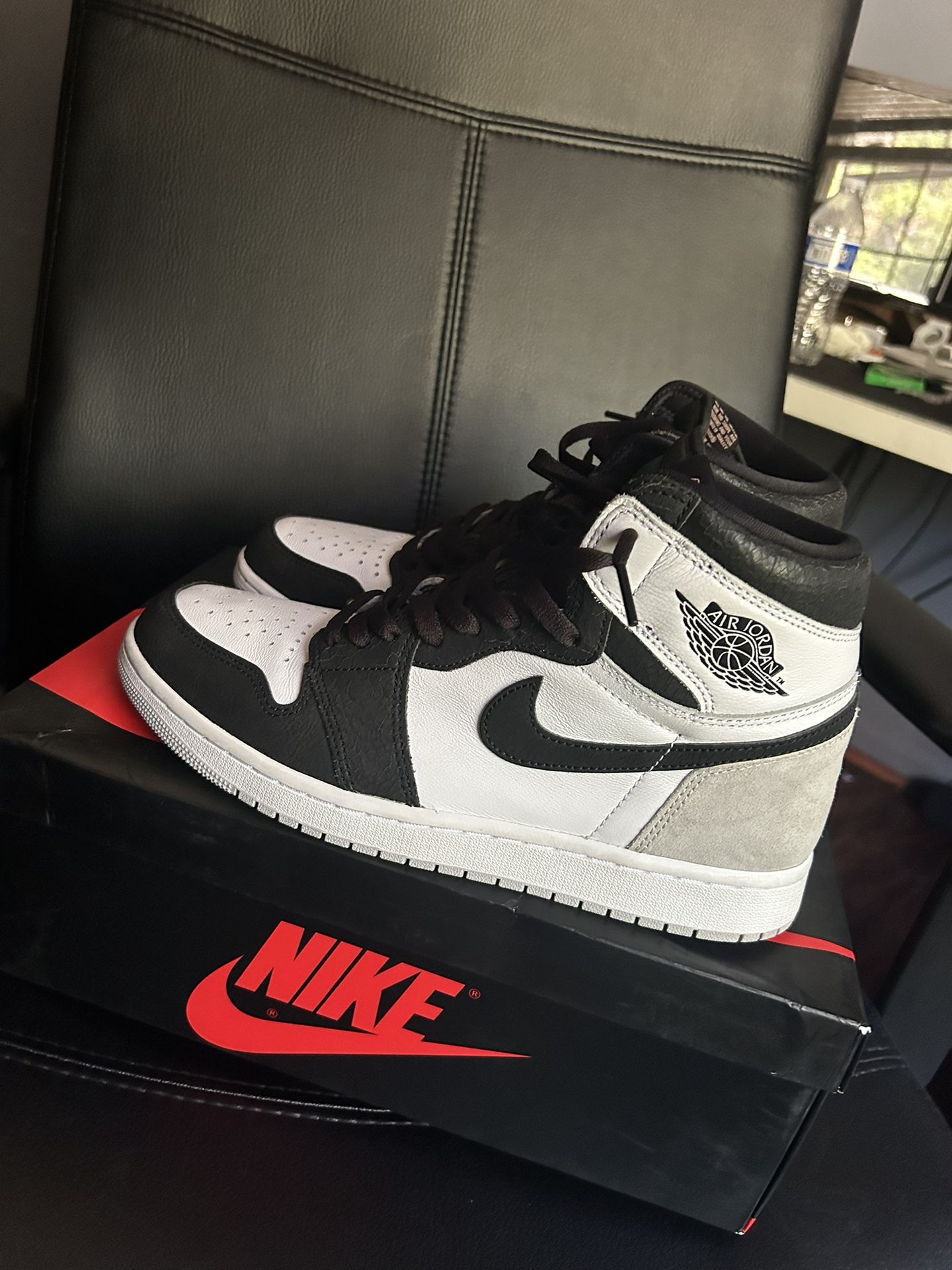 Jordan 1 Retro High OG Bleached Coral