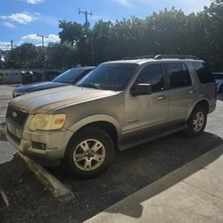 2008 Ford Explorer